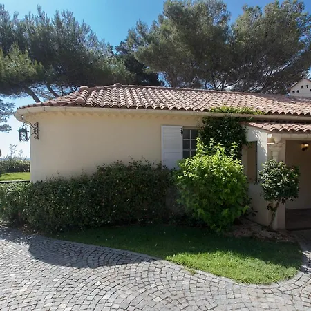 Pointe Alegre Villa *