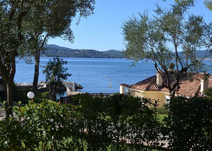 Pointe Alegre