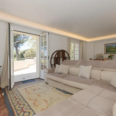 Pointe Alegre Vila