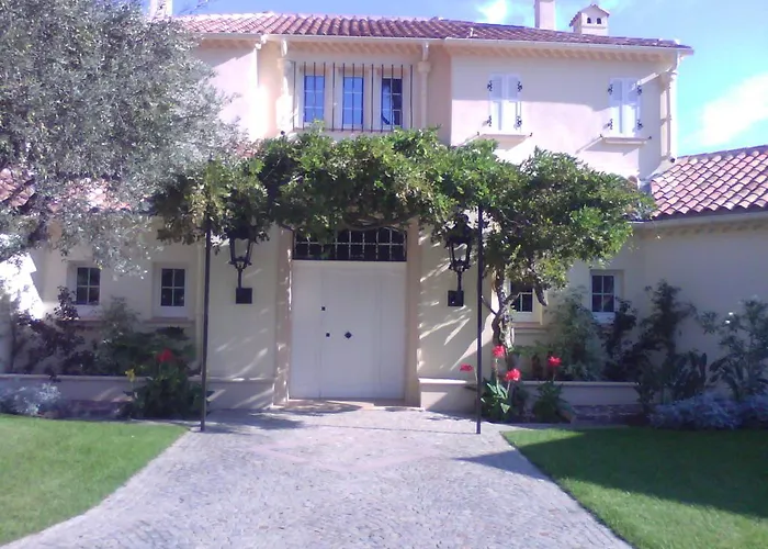 Villa Pointe Alegre *